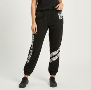 Walt Dinsey World Joggers Newspaper print black||Mickey and Minnie || Si…
